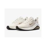Dámská sportovní obuv (tréninková) NIKE Bella 7 W phantom metallic gold black sail · záber 3