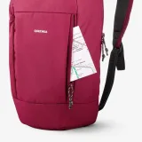 QUECHUA Turistický batoh NH100 10 l fialový bez · záber 2