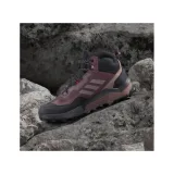 Dámská kotníková turistická obuv ADIDAS Terrex AX4 Mid GTX W burgundy preloved fig aurora black · záber 3