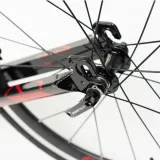 Crussis Koloběžka Crussis ROAD 4.2-2 černo-červená 28"/20" · záber 2