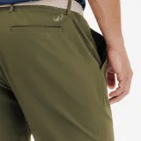 INESIS Pánske golfové chino nohavice WW500 zelené M (L33) · záber 2
