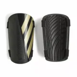 Futbalový chránič ADIDAS TIRO SG TRN J ART 1 · záber 1
