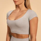 BeastPink Dámské triko Cropped Sense Grey - Velikost: M | Barva: Sivá | Hmotnost: 0,106 kg | Balení: 150 · záber 2