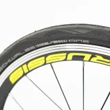 Crussis Koloběžka Crussis ROAD 4.2-1 černo-žlutá 28"/20" · záber 4