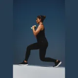 DOMYOS Dámske fitness tielko s rovným strihom čierne 2XL · záber 2