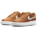 Nike Air Force 1 LV8 2 (gs) - 37,5 · záber 3