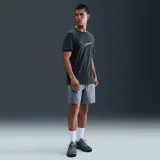 Pánske tričko s krátkym rukávom NIKE M NK DF TEE HBR SEAWEED LT LEMON TWIST · záber 2