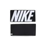 Uterák NIKE COOLING TOWEL BK WH · záber 2