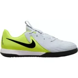 Chlapecké fotbalové kopačky halové NIKE Phantom GX 2 Academy Jr IC metallic silver volt black · záber 1