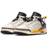 Nike Air Jordan Spizike Low (gs) - 38,5 · záber 5