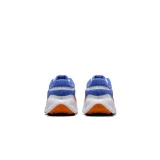 Chlapecká sportovní obuv (tréninková) NIKE Revolution 7 GS white team orange astranomy blue · záber 4