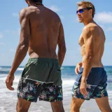 QUIKSILVER QUIKSILVER boardové šortky krátke 15" tmavomodré M · záber 2