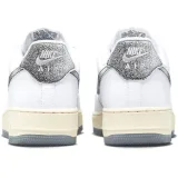 Nike Air Force 1 '07 LX - 40,5 · záber 2