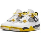 Nike Air Jordan 4 Retro - 44 · záber 3