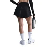 Dámska tréningová sukňa NIKE W NK ONE DF HR SKIRT CPSL SPD BLACK WHITE · záber 2