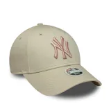 Dámska šiltovka NEW ERA 940W MLB League essential 9forty NEYYAN · záber 2