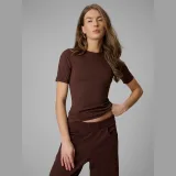 T-shirt slim hladký dámský - hnědý · záber 1