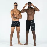 DECATHLON Pánske boxerkové plavky 500 FITI Bask čierno-fialové S · záber 2