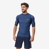 DECATHLON Pánske tričko na surf 500 s UV ochranou krátky rukáv modré M · záber 1
