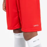 KIPSTA Detské futbalové šortky Essentiel červené 12-13 r (151-160 cm) · záber 2