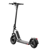 Elektrická kolobežka W-TEC SwapCharge 500W 10" s odnímateľnou batériou · záber 2