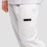 GymBeam Unity Joggers Grey - Barva: Sivá | Hmotnost: 0,6 kg · záber 2