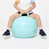 DOMYOS Detská lopta na skákanie 45 cm modrá jedna veľkosť · záber 2