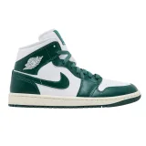 Nike Air Jordan 1 Mid - 44,5 · záber 1