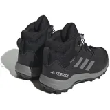 Adidas Terrex Mid GORE-TEX K - 39 ⅓ · záber 3