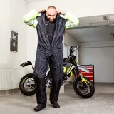Moto pláštenka W-TEC Smedava Farba čierna-fluo, · záber 2