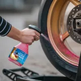 S100 Motorrad Felgenreiniger 500 ml · záber 3