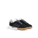 Dámská vycházková obuv ADIDAS Gazelle W aurora plum core black cloud white · záber 2
