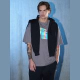 T-shirt loose s potlačou pánsky - sivý · záber 3