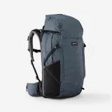 FORCLAZ Dámsky trekingový batoh Travel 900 50 + 6 l tmavosivý bez · záber 1