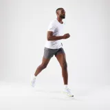 KIPRUN Pánske bežecké šortky Run 500 Confort antracitovo sivé S · záber 2