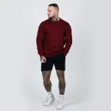 GymBeam Muška dukserica Basic Burgundy - Veličina: S | Boja: Crvena | Težina: 0,36 g | Pakiranje: 30 · záber 3