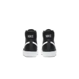 Juniorská vycházková obuv NIKE Blazer Mid 77 black white team orange · záber 5