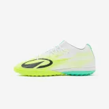 KIPSTA Futbalové turfy CLR TF Low Red Storm bielo-žlto-modré 41 · záber 1
