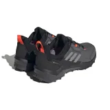 Pánská nízká turistická obuv ADIDAS TERREX AX4 GTX GRESIX GREFOU SOLRED · záber 5