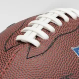 WILSON Replika minilopty na americký futbal The Duke hnedá Mini · záber 1