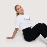 Дамска къса тениска Earned White - GymBeam - Размер: M | Тегло: 0,1454 g | Опаковка: 37 · záber 4