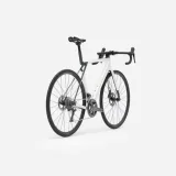 TREK Madone SL 5 Gen 8 Gloss Crystal White/Matte Deep Smoke 2026 - Velikost: M · záber 2