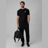 Pánské regular hladké tričko - černé · záber 2