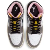 Nike Air Jordan 1 Mid SE - 41 · záber 4