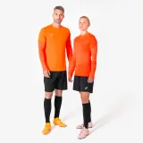 KIPSTA Futbalové termotričko Keepdry bezšvové oranžové M · záber 1