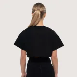 GymBeam Women‘s Thrive Cropped T-shirt Black - Velikost: S | Barva: Čierna | Hmotnost: 0,1485 kg | Balení: 37 · záber 3