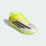 Chlapčenské futbalové kopačky outdoorové ADIDAS F50 Club Jr FG MG team solar yellow 2 core black lucid red · záber 3